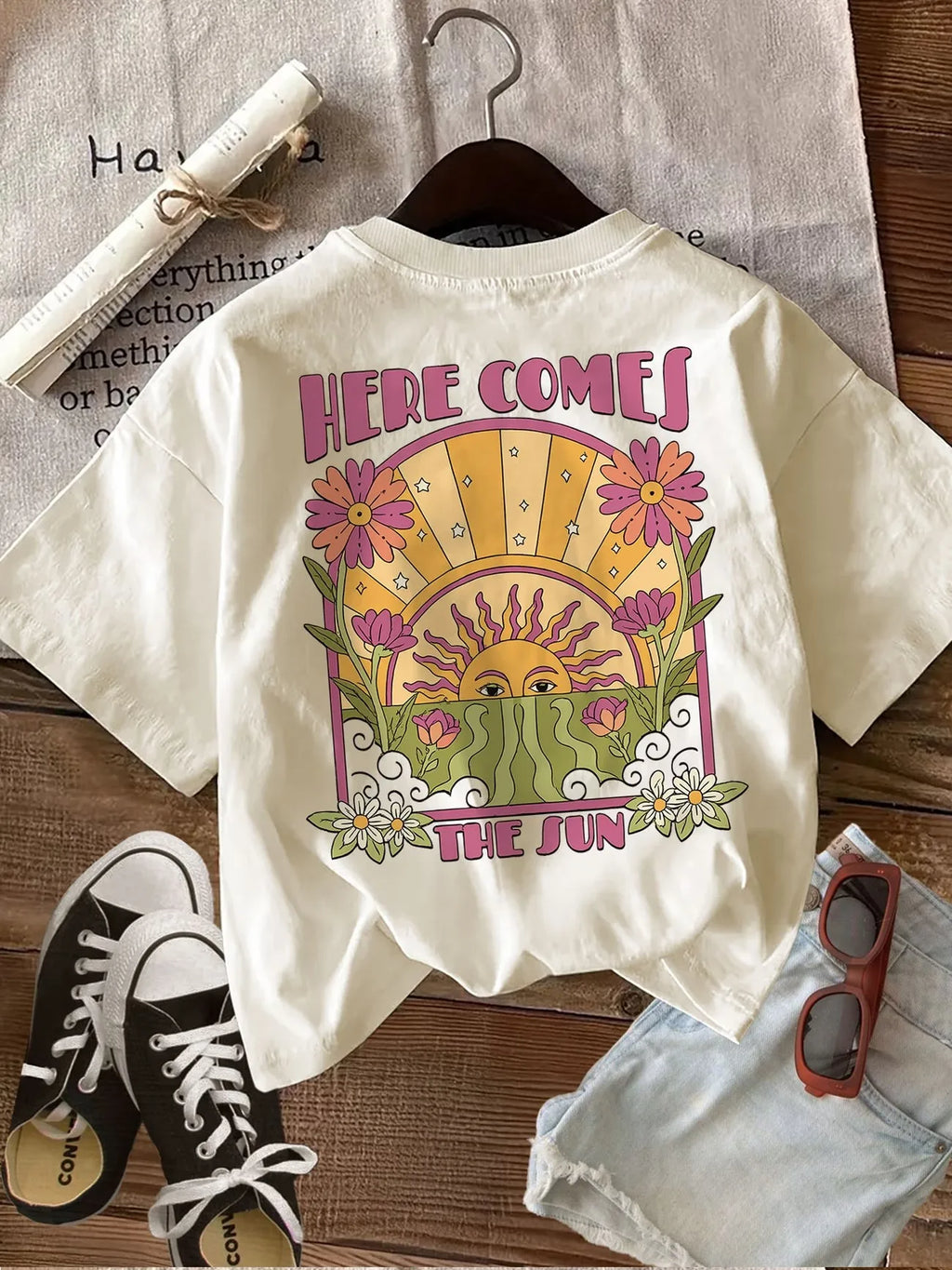 T-shirt Here Comes The Sun Femme — VibeWear