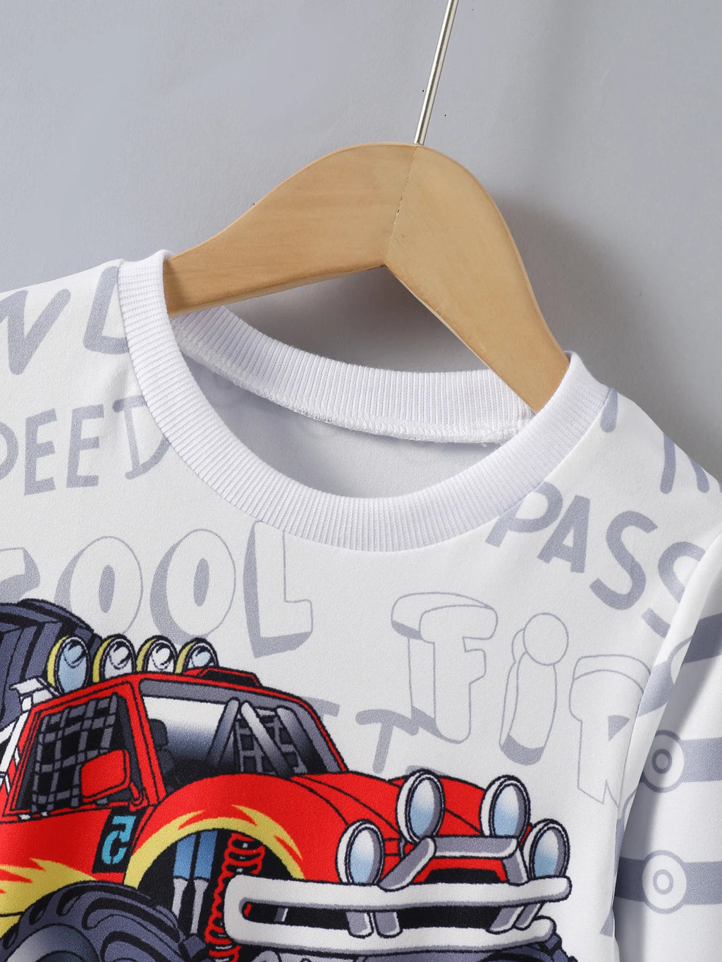 Sweatshirt Enfant Imprimé Voiture — VibeWear
