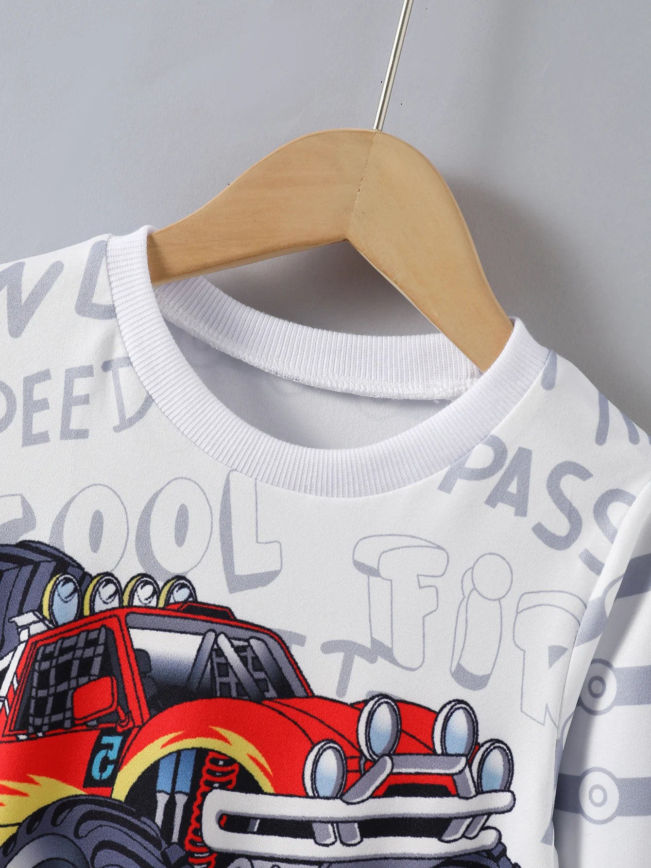 Sweatshirt Enfant Imprimé Voiture — VibeWear