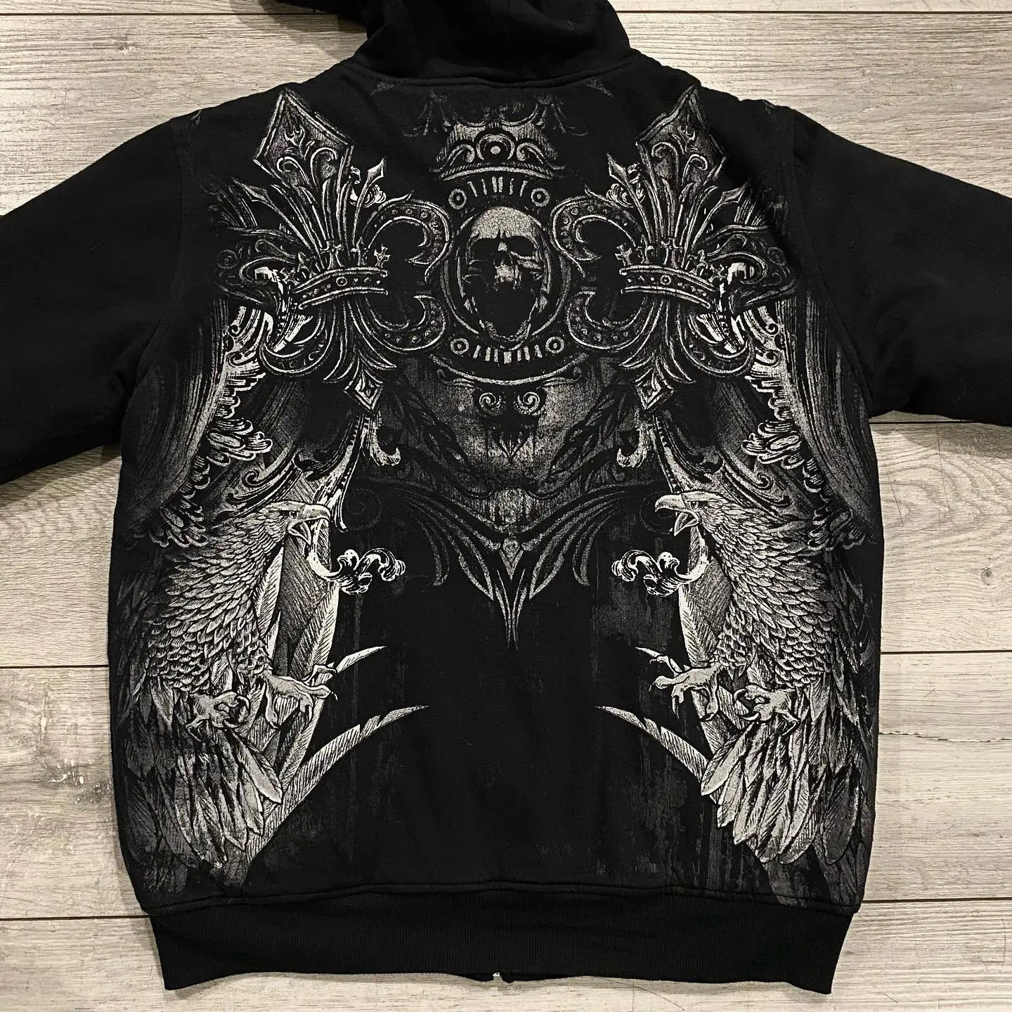 VibeWear™ — Hoodie Tap Out Skull Y2K Unisex