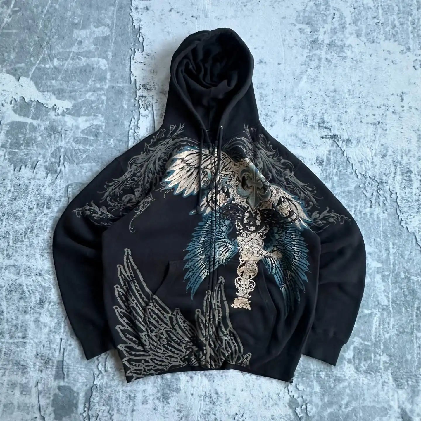 VibeWear™ — Hoodie Tap Out Skull Y2K Unisex
