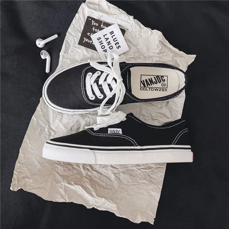 VibeWear™ Sneakers Femme Canvas Plates Streetwear — Slip-On Pointures 33-50