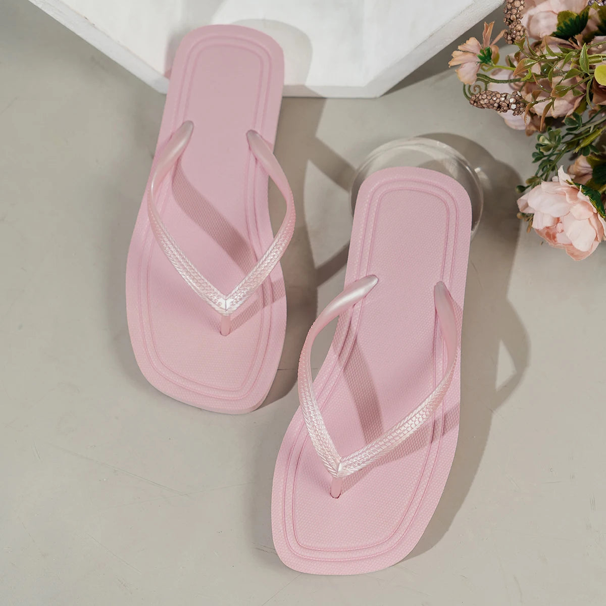 VibeWear™ Tongs Femme EVA Légères Antidérapantes — Plage & Quotidien Été